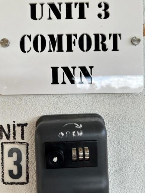 Comfort Inn Getaway パース エクステリア 写真